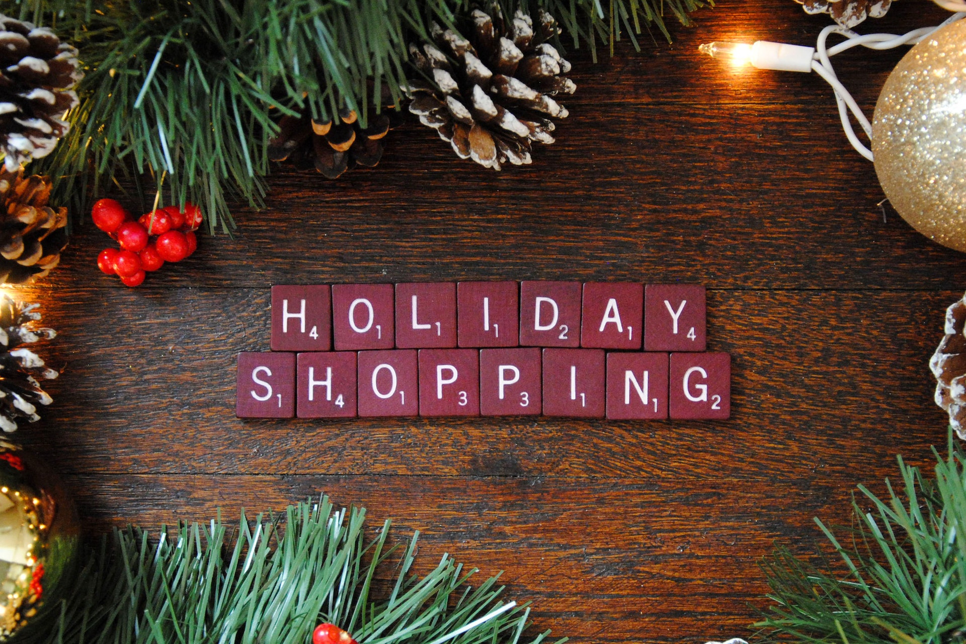 Ways to Save on Holiday Shopping